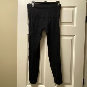 Spanx seamless leggings
